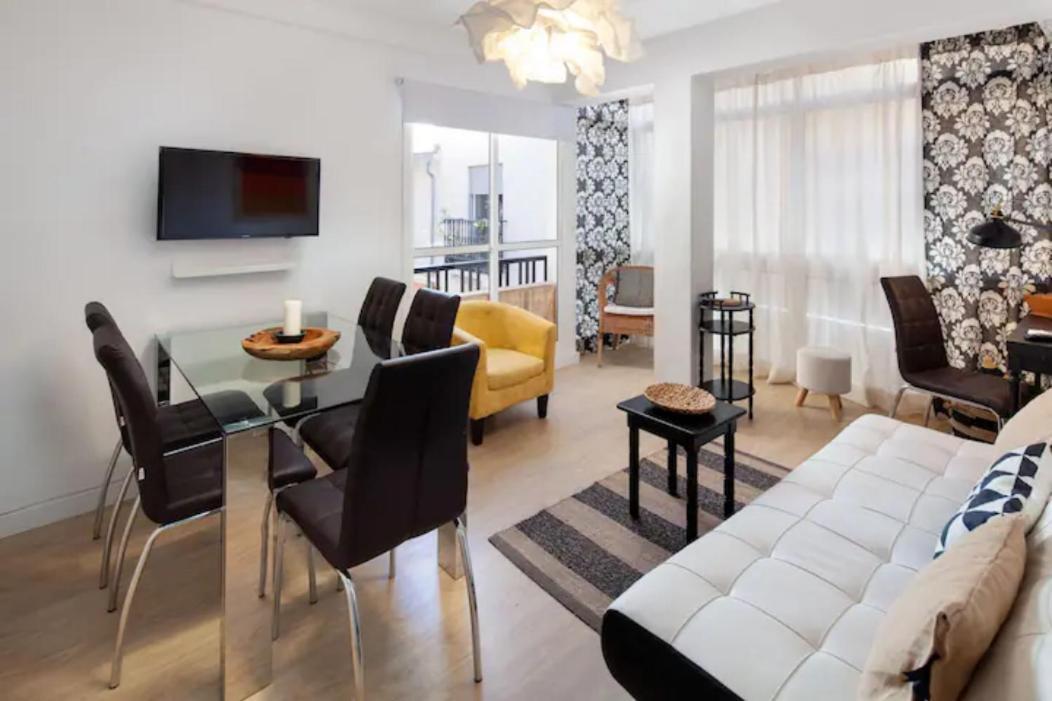 Garcia Briz Apartments Malaga Exterior photo